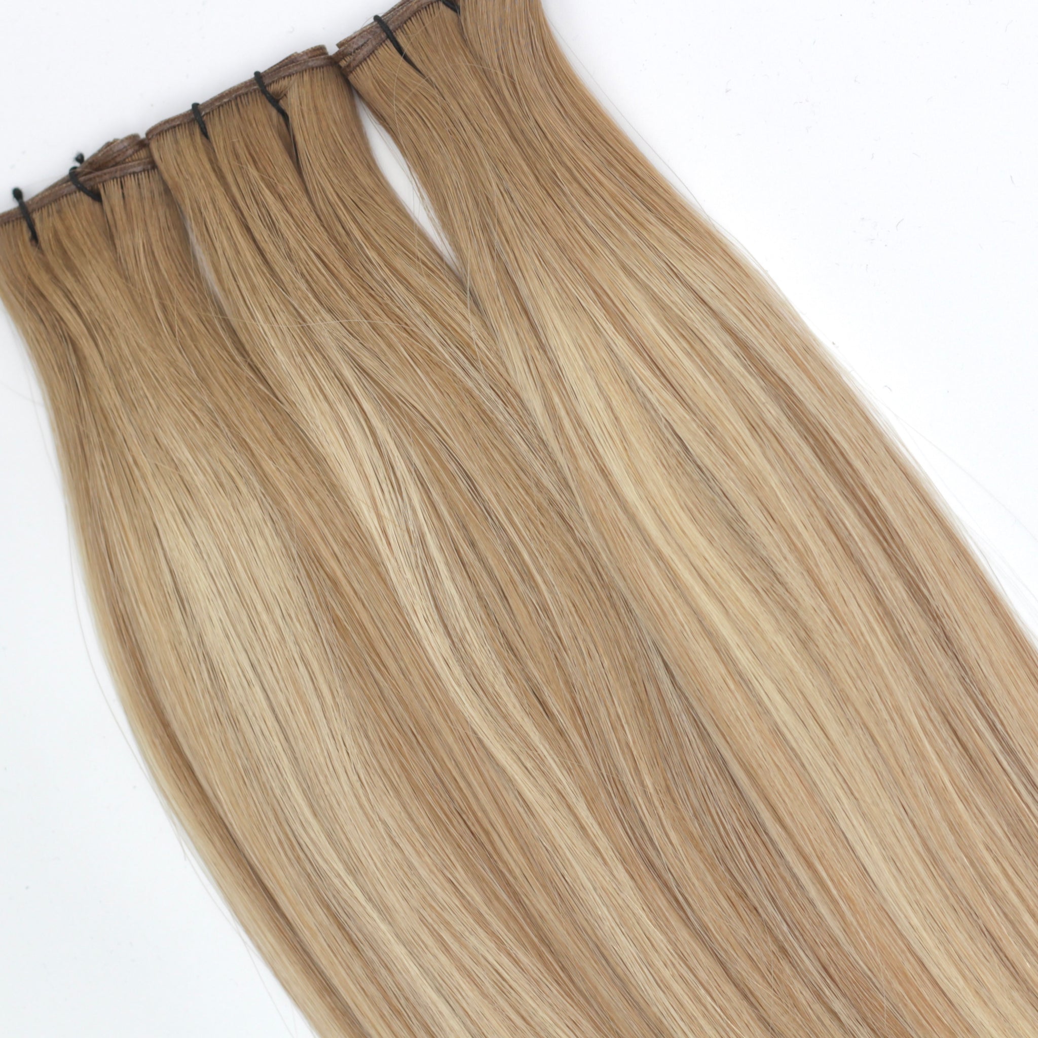 Rooted Oatmeal Blonde Piano - Intermix Weft