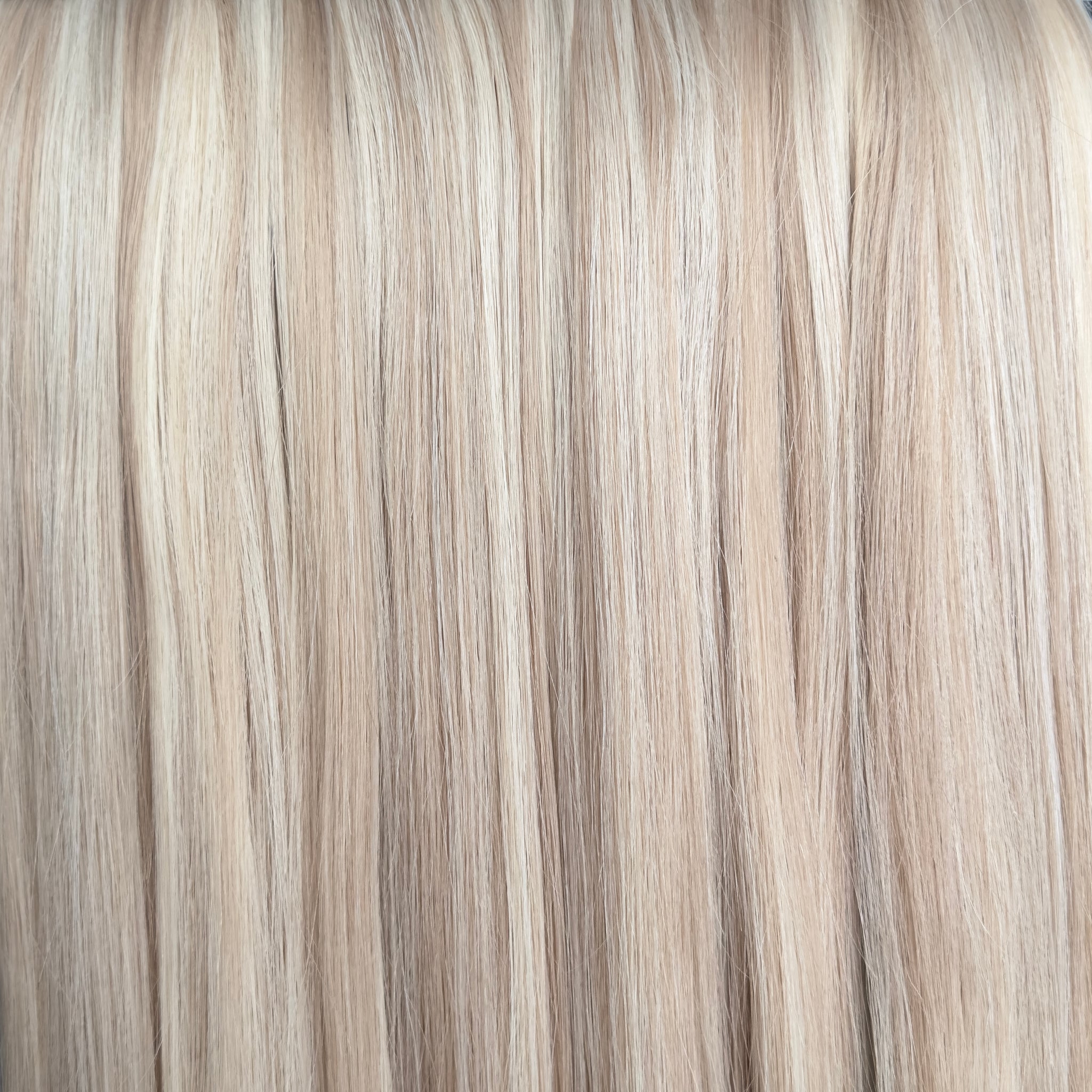Champagne Blonde Piano - InterMix Wefts